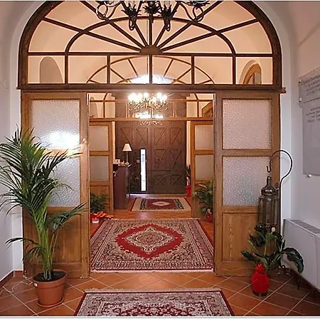 Ristorante Novecento Отель Казерта